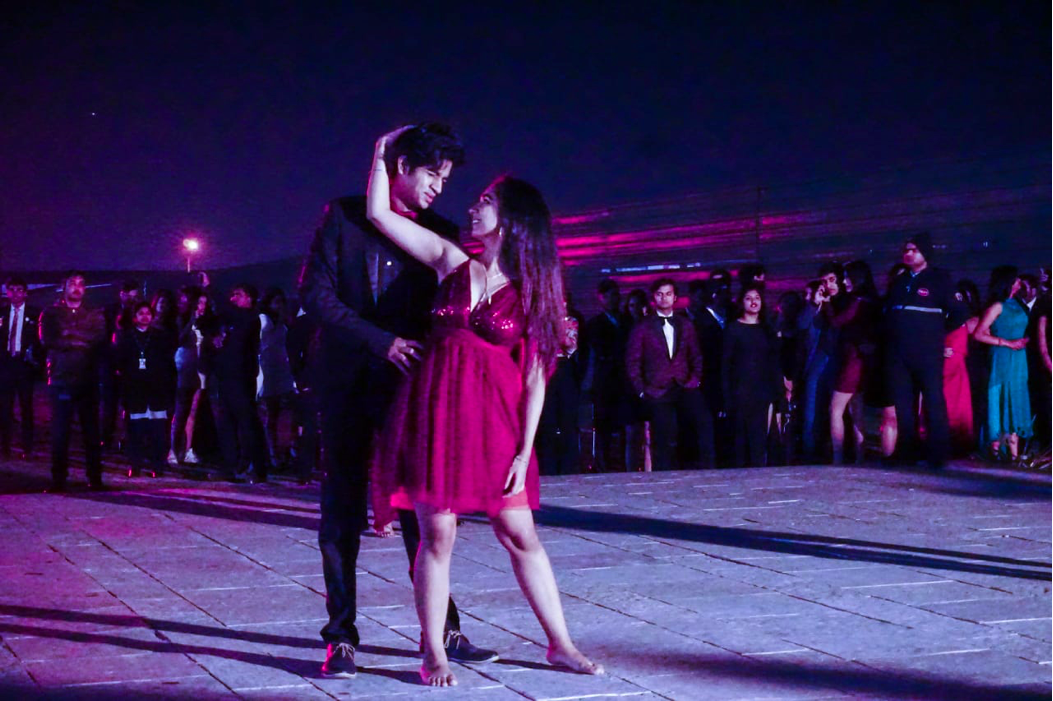Uphoria kickstarted with the vibe of Valentine’s Day, as Japna Batra and Sidhhart Dayani of Team Explicitly Bollywood  mesmerized the audience with their dance moves.