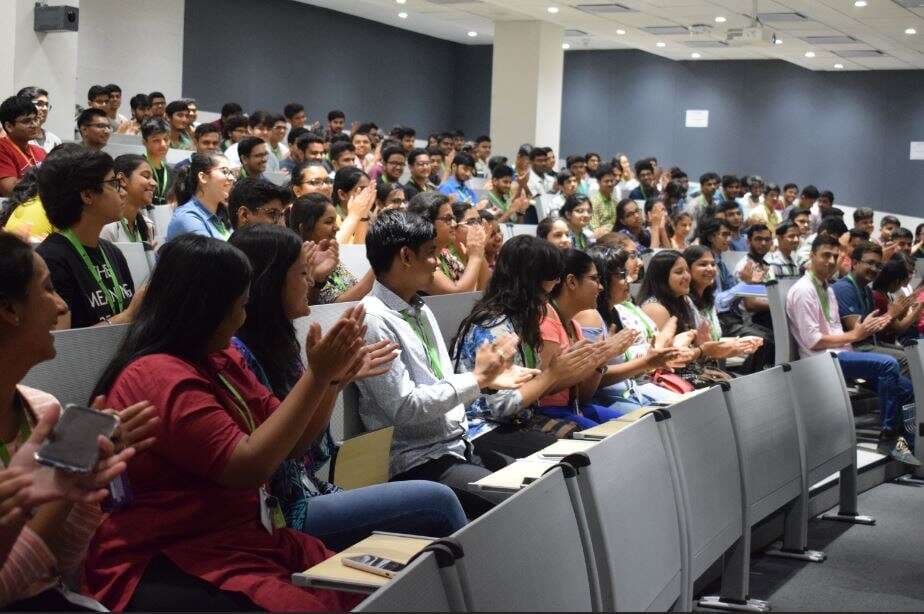 A motivational session by Sanjiv Kaura