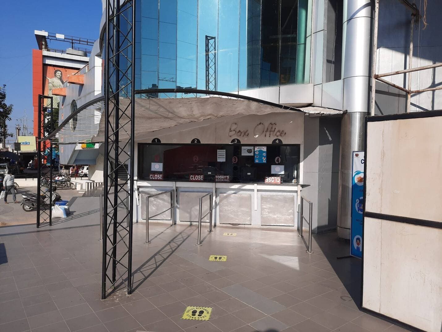 Cinema Owners stress over empty seats