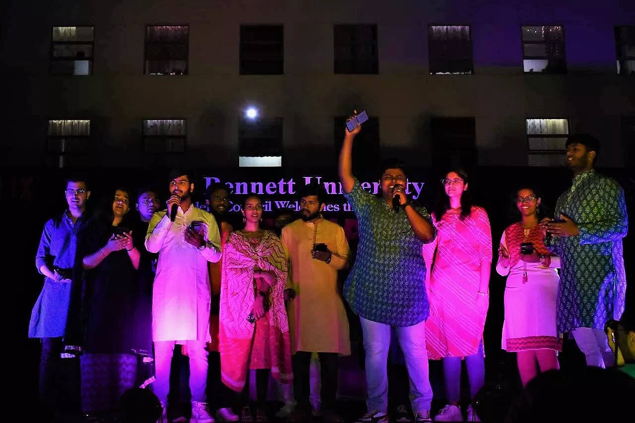Cerebrum marks World Poetry Day with Mushaira