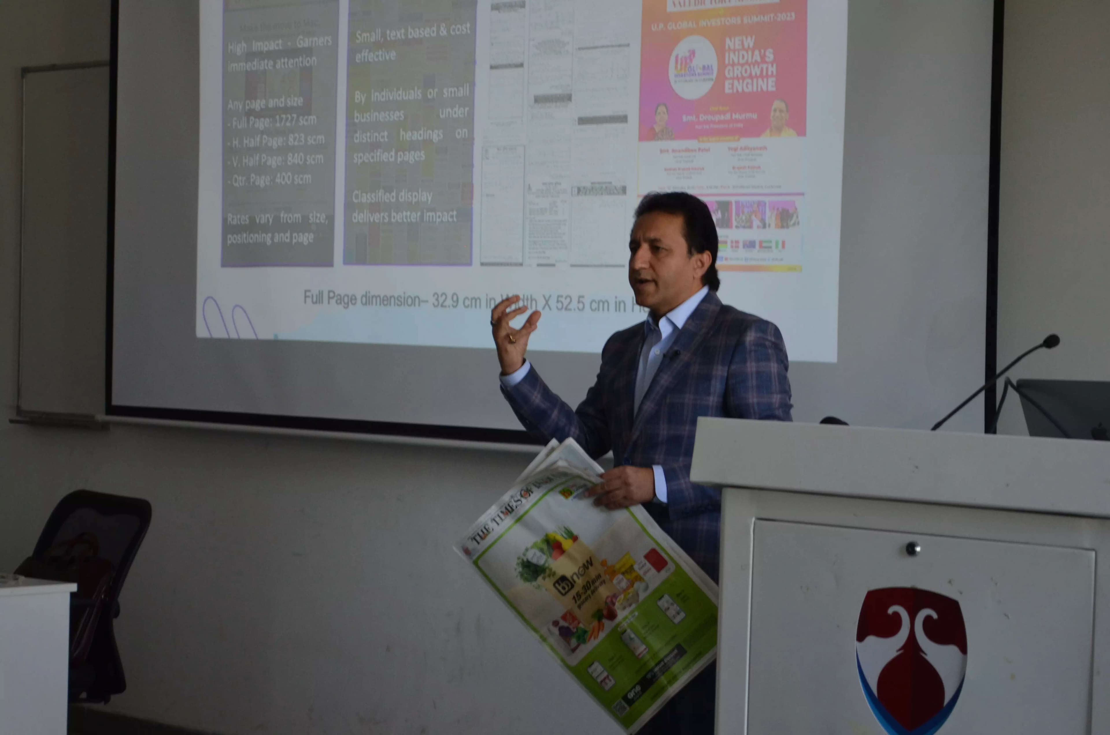 Media students get deep dive into Business of Print