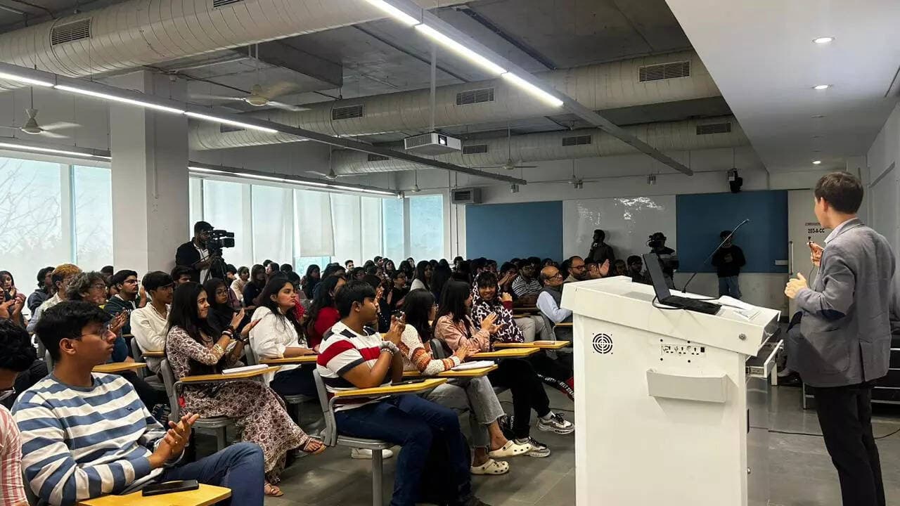 TSOM students explore AI Research with Innopolis University