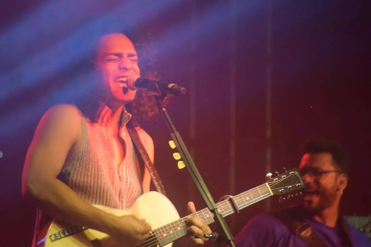 Fusion of love and rock music lights up Uphoria